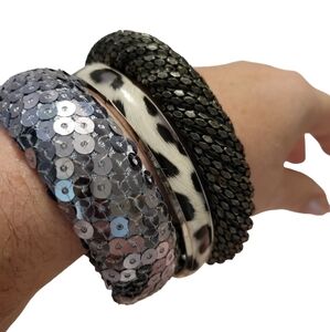 Set of 3 Bangle Bracelets Sequin Metal Leopard